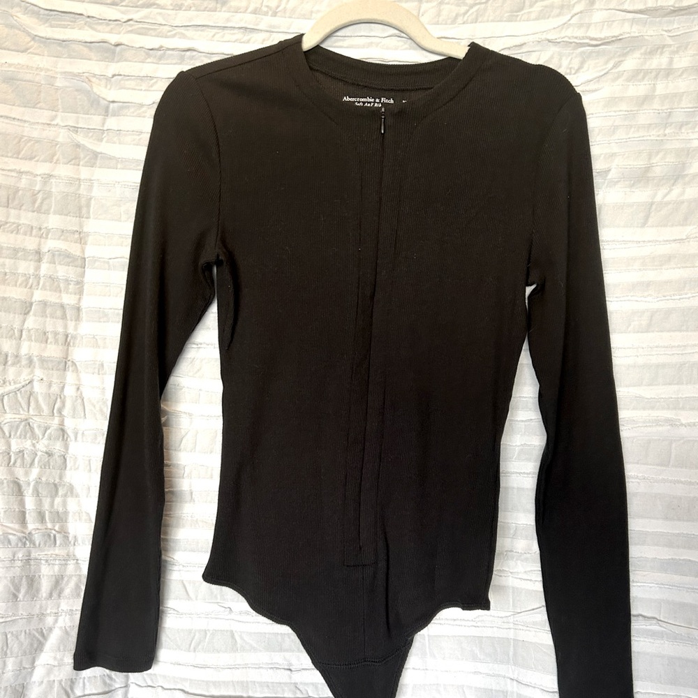 Abercrombie Women’s Long-Sleeve Zip-Up Bodysuit